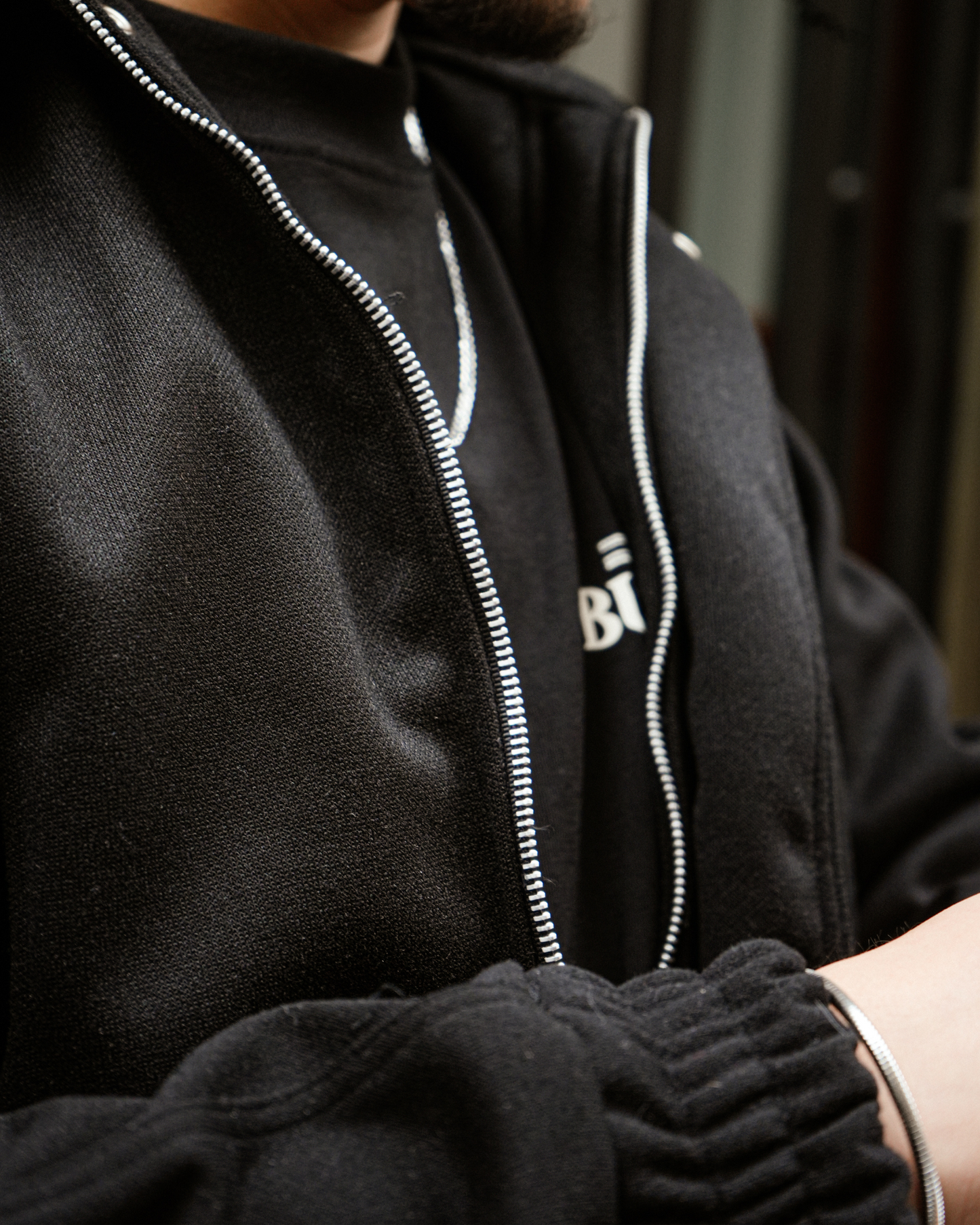 LUXURY JACKET NEGRO